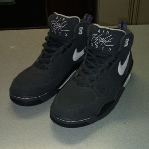 Nike Flight 2013 basketball shoes